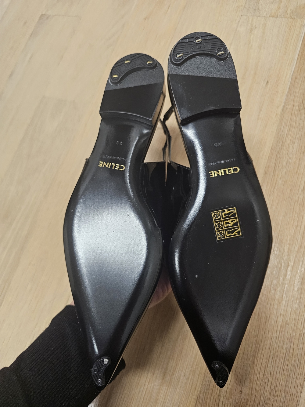 New Celine Alma Triomphe Black Leather Slingback Flat Size 8 - Picture 4 of 4